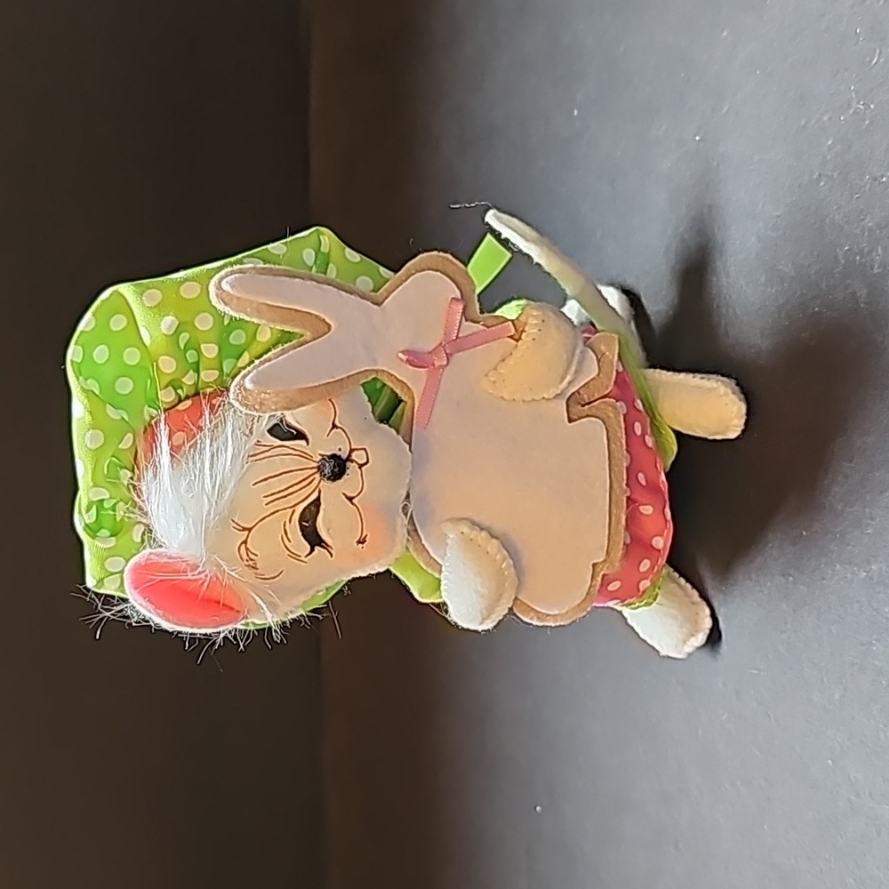 Annalee Chef Baker Mouse with Bunny Cookie
